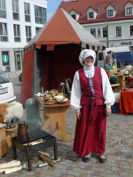 Dobová polní kuchyně